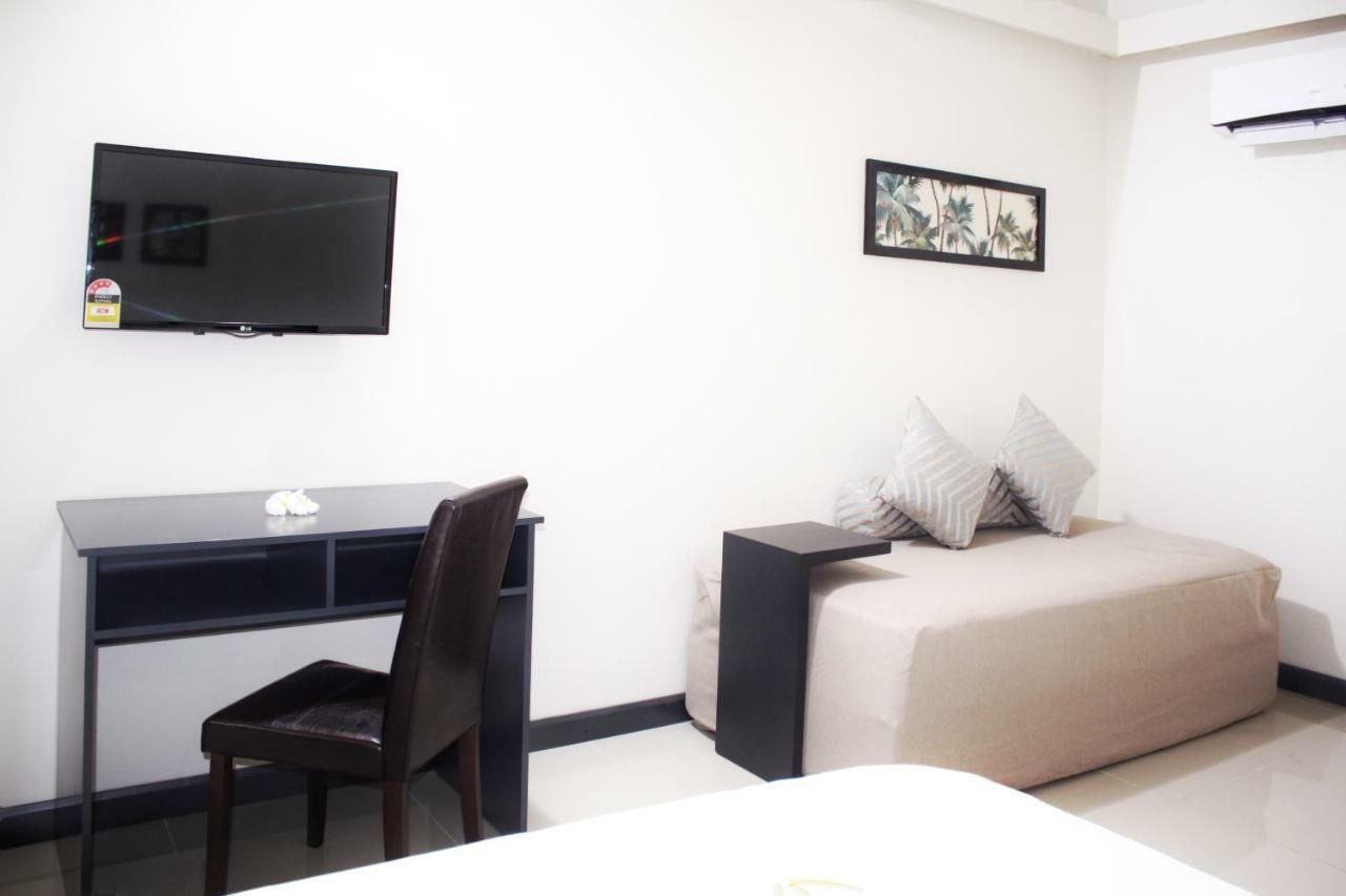 Hotel Oasis Nadi Bagian luar foto